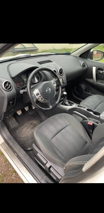 Nissan Qashqai cena 27000 przebieg: 204000, rok produkcji 2012 z Warszawa małe 37
